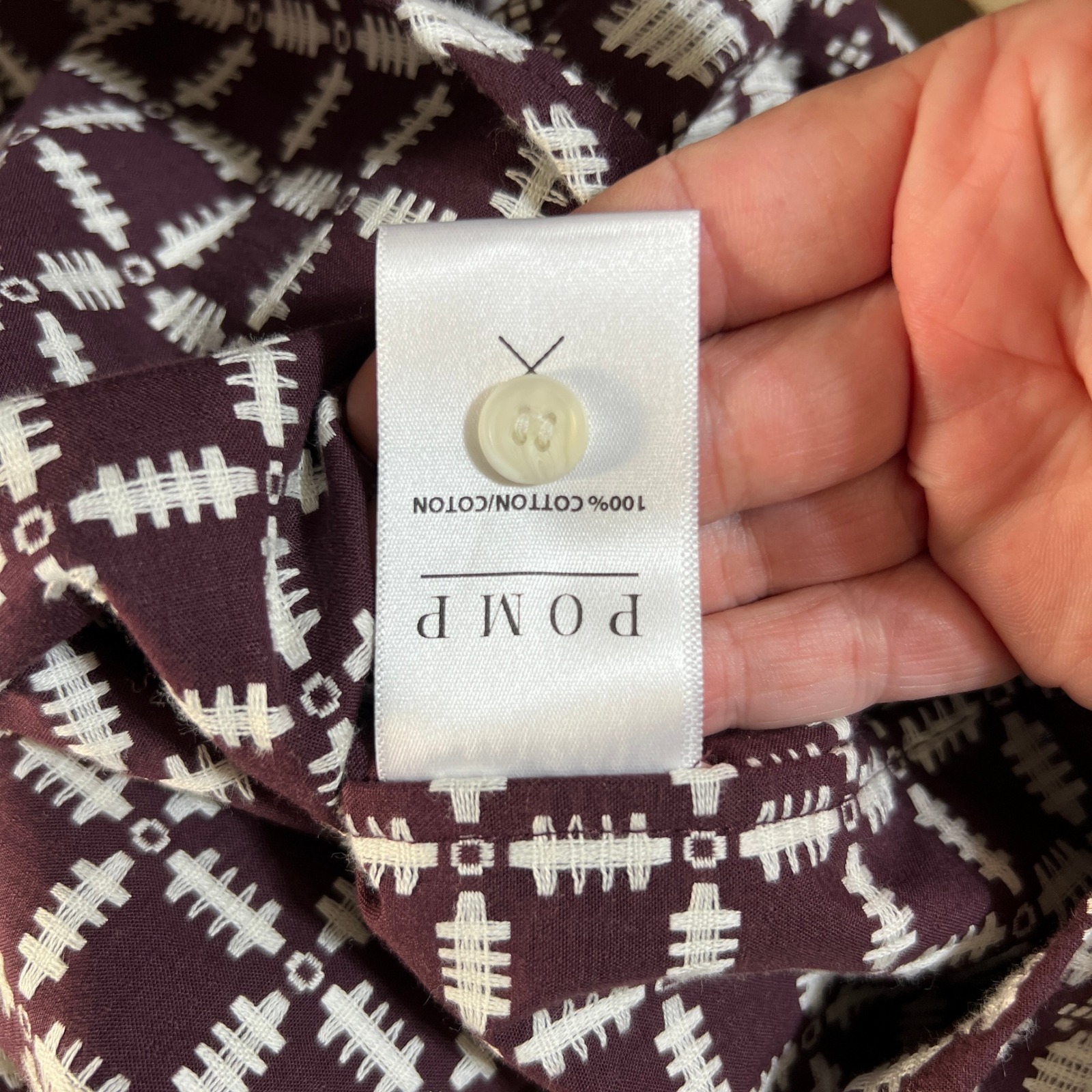 Pomp Proper Fit Button Shirt Sz M Burgundy Dobby Weave Grid Capsule Minimalist — image 5 of 8
